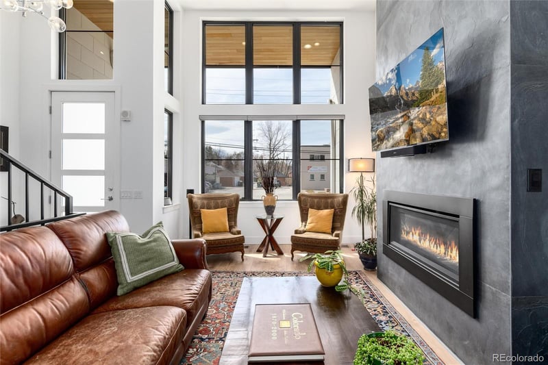 4243 E 8th Ave, Denver, CO 80220