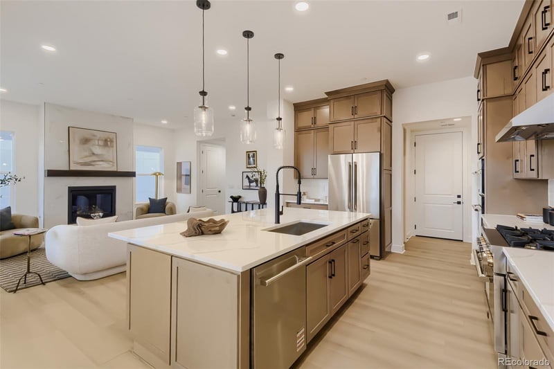 7716 S Irving St, Littleton, CO 80120