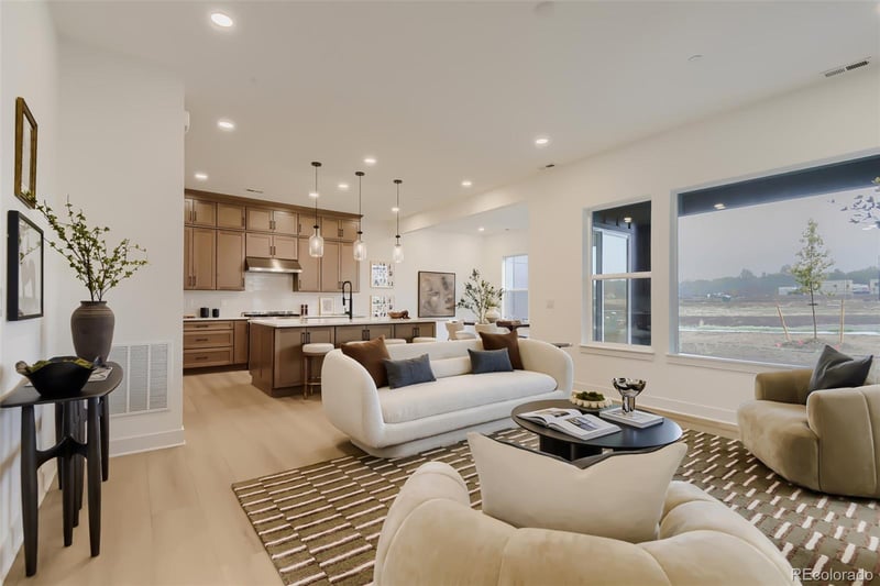 7716 S Irving St, Littleton, CO 80120