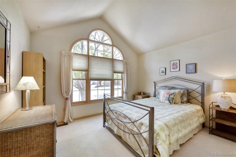 4823 Greenwich Pl, Highlands Ranch, CO 80130