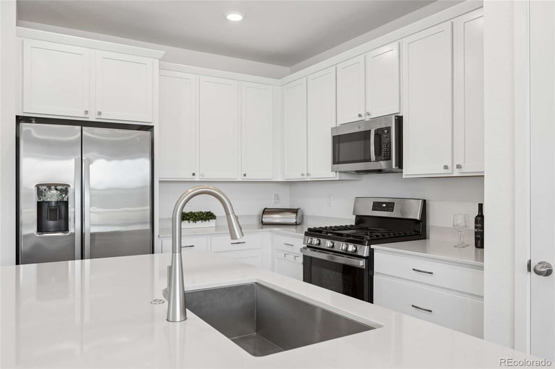 15979 Xanthia Way, Thornton, CO 80602