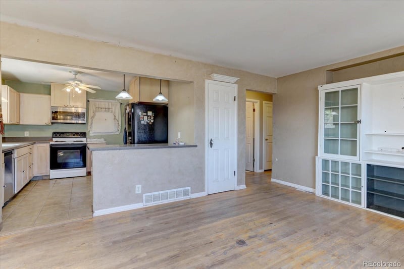 11337 Fowler Dr, Northglenn, CO 80233