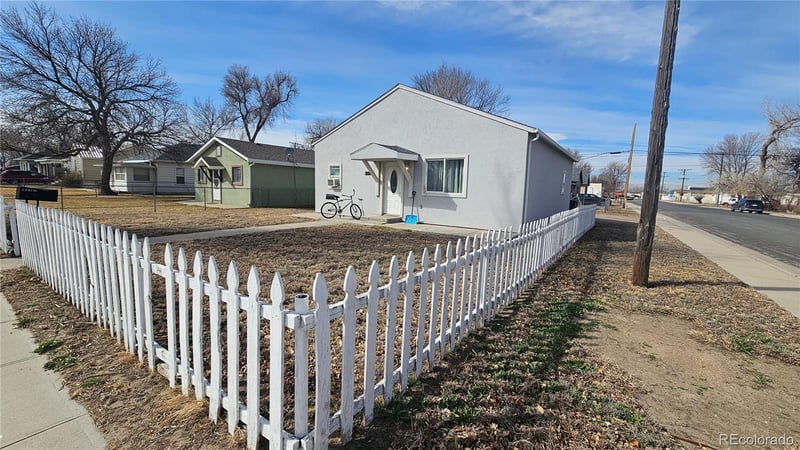 202 S Clayton St, Brush, CO 80723