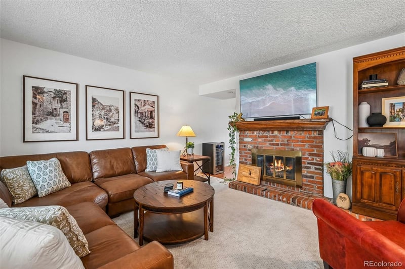 7101 W Yale Ave #902, Denver, CO 80227