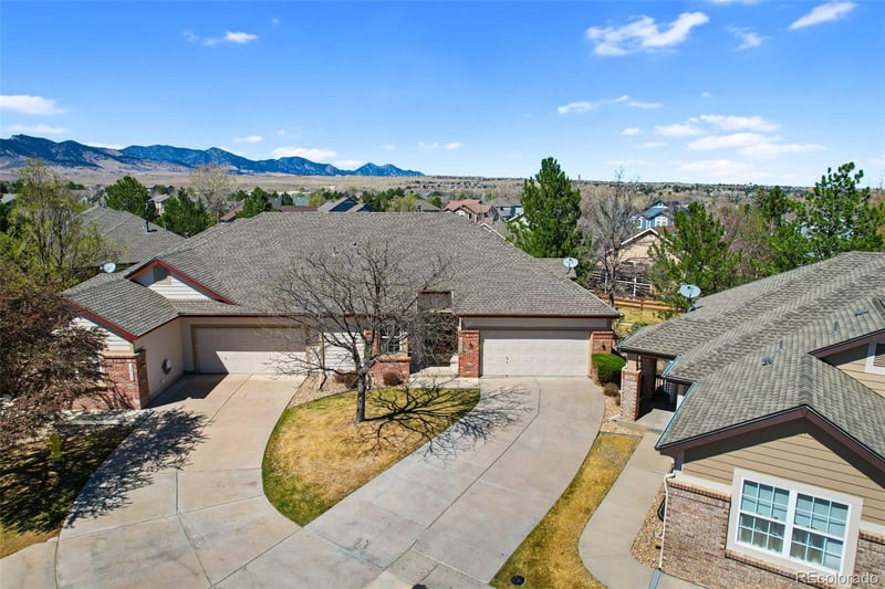 16777 61st Pl, Arvada, CO 80403