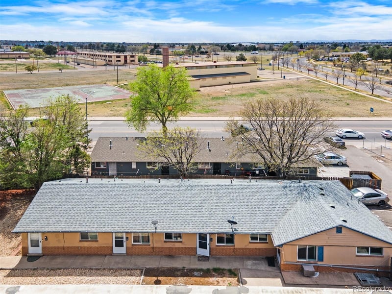 1101 Akron St, Aurora, CO 80010