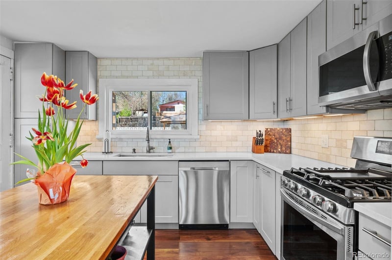 3357 S Zuni St, Englewood, CO 80110