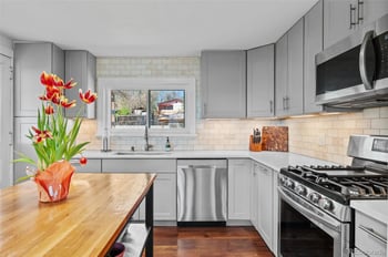 3357 Zuni St, Englewood, CO 80110