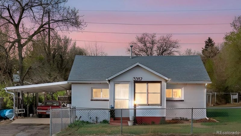 3357 Zuni St, Englewood, CO 80110