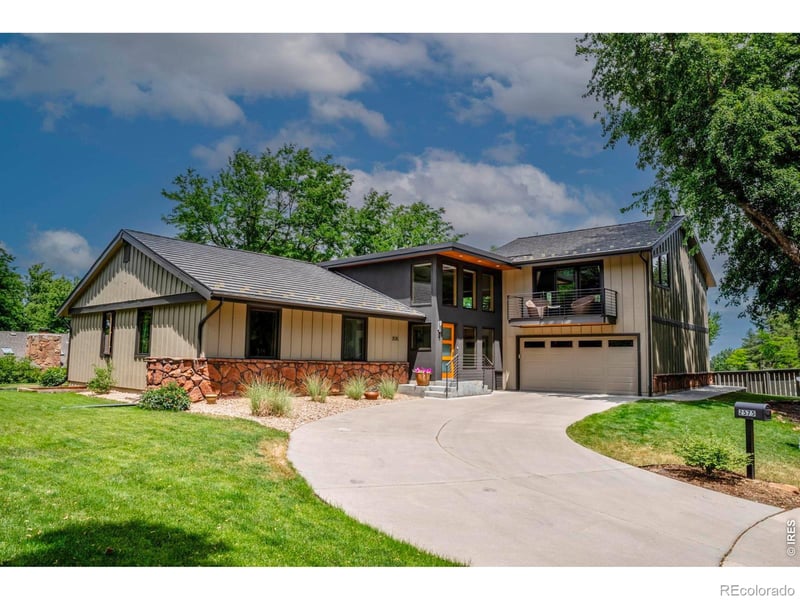 2575 Briarwood Dr, Boulder, CO 80305