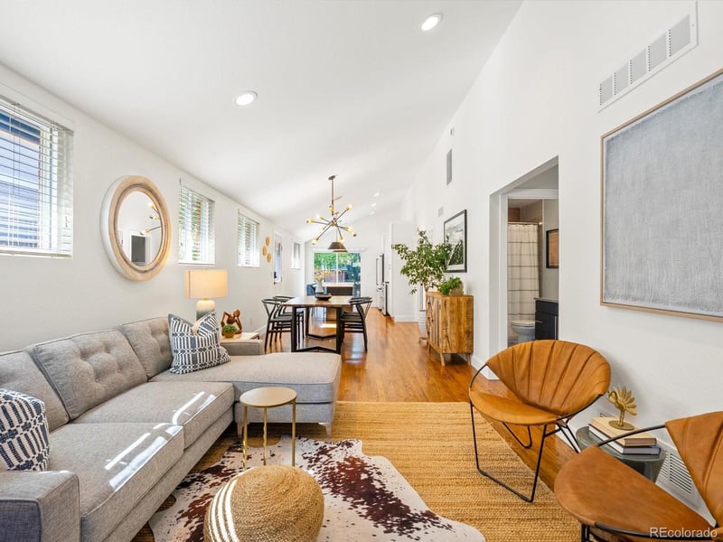 2289 Hudson St, Denver, CO 80207