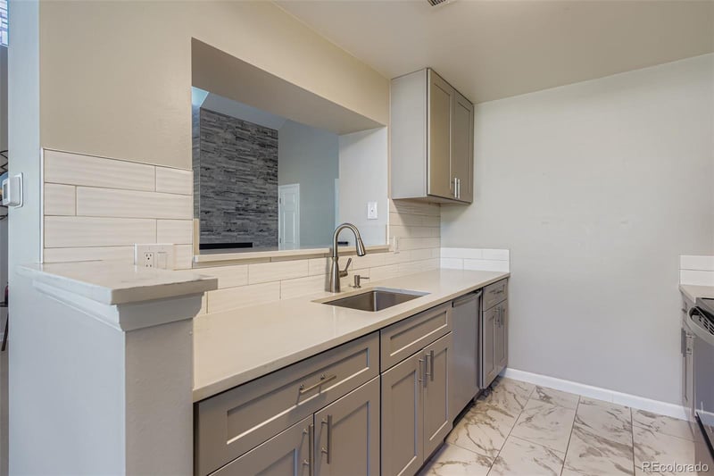 6761 Ivy Way #B4, Centennial, CO 80112