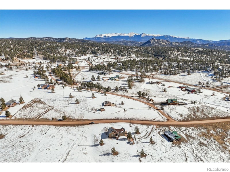 573 Empire Rd, Florissant, CO 80816