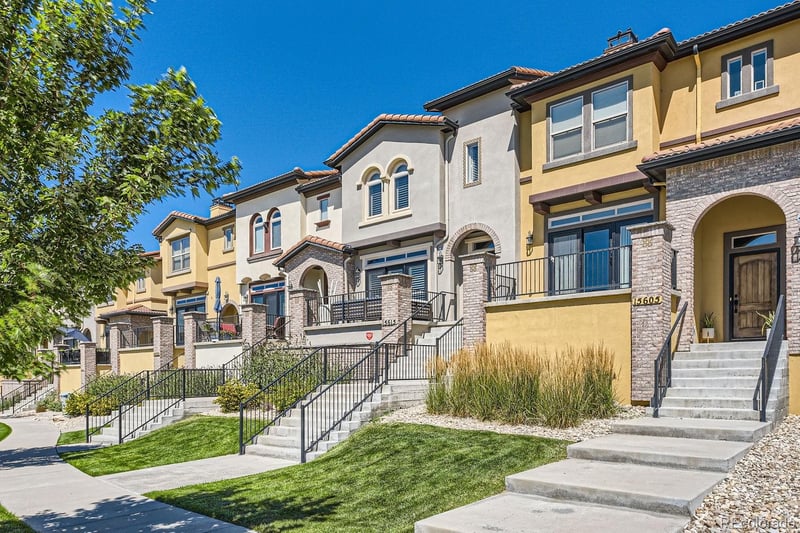 15615 La Salle Ave, Lakewood, CO 80228