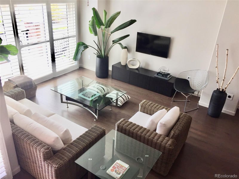 15615 La Salle Ave, Lakewood, CO 80228