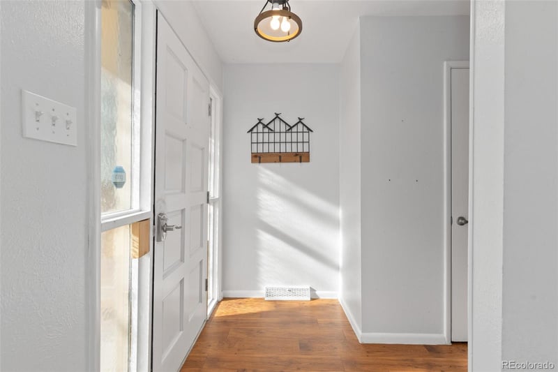 2664 Richfield St, Aurora, CO 80013