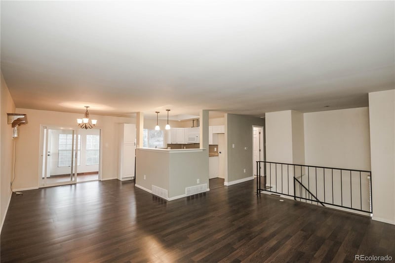 6895 Ulster Cir, Centennial, CO 80112