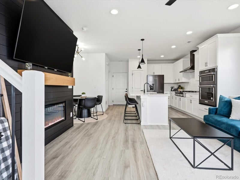 7820 Horsebrush Ln #A, Littleton, CO 80125