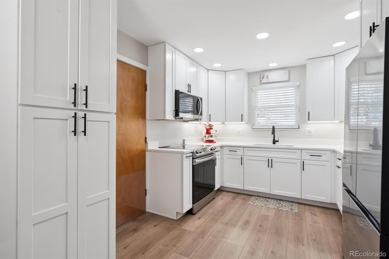 11675 Fowler Dr, Northglenn, CO 80233