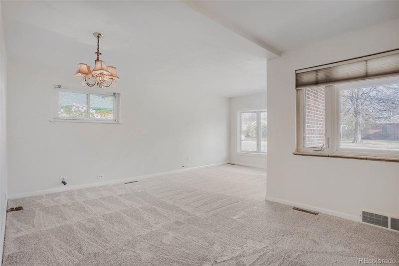 7944 17th Ave, Lakewood, CO 80214