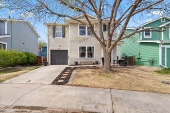 10659 Upper Highland Dr, Longmont, CO 80504