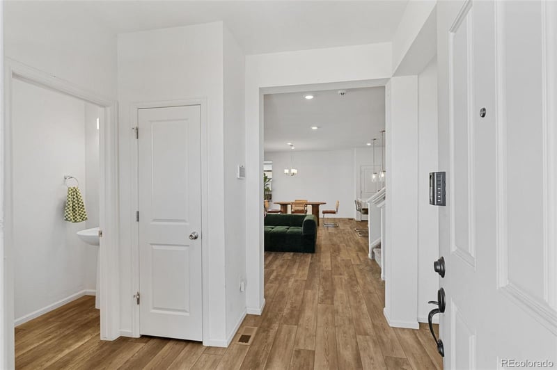 6084 Malta St, Aurora, CO 80019