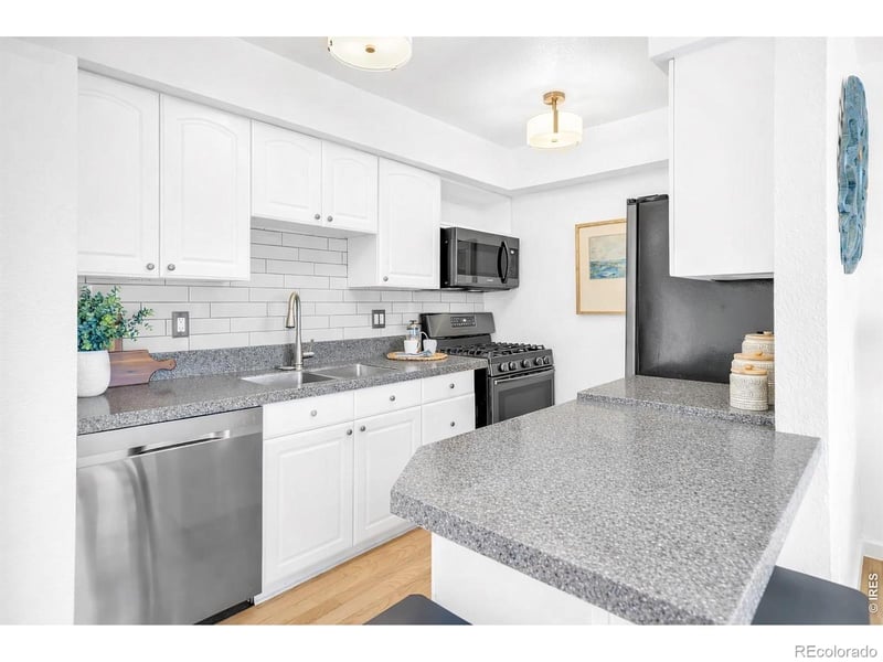 2808 Eaton St, Wheat Ridge, CO 80214