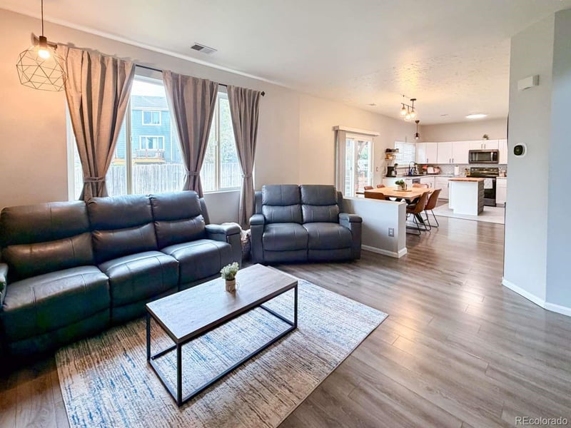 22264 Belleview Pl, Aurora, CO 80015
