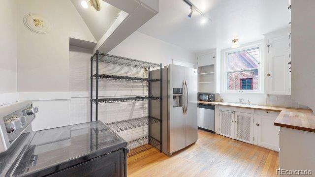 712 Harrison St, Denver, CO 80206