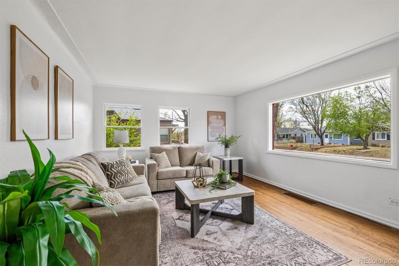 1608 Steele St, Denver, CO 80210