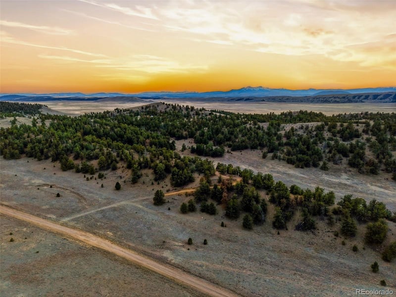 585 Vaquero Way, Como, CO 80432