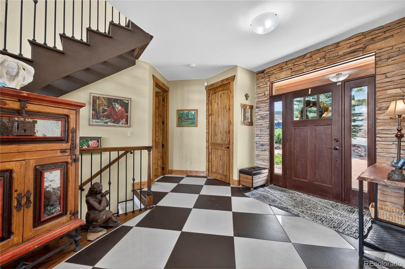 121 Gcr 8950 / Indian Tr, Granby, CO 80446