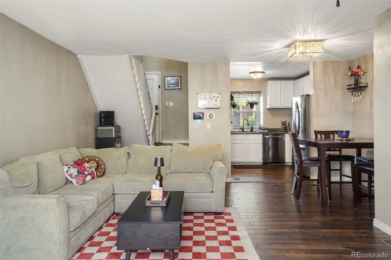 2469 Devonshire Ct #33, Denver, CO 80229