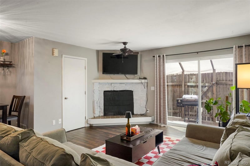 2469 Devonshire Ct #33, Denver, CO 80229