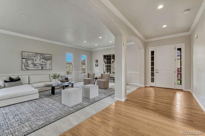 10360 Bluffmont Dr, Lone Tree, CO 80124