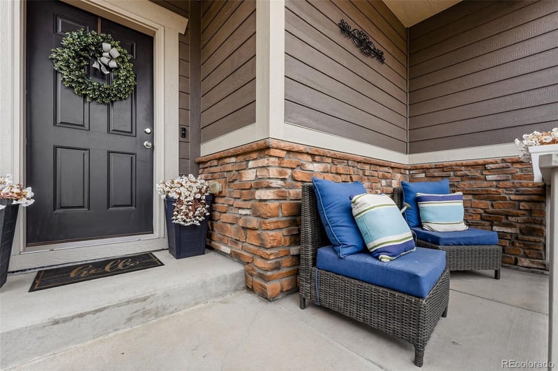 15723 E Warner Dr, Denver, CO 80239