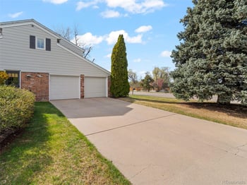 9880 Chenango Ave, Greenwood Village, CO 80111