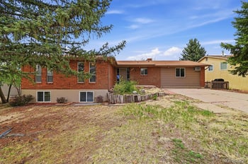 1550 Hiawatha Dr, Colorado Springs, CO 80915