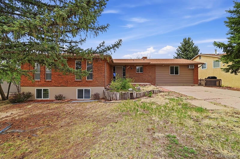 1550 Hiawatha Dr, Colorado Springs, CO 80915