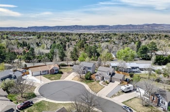 987 Briarwood Ave, Littleton, CO 80120