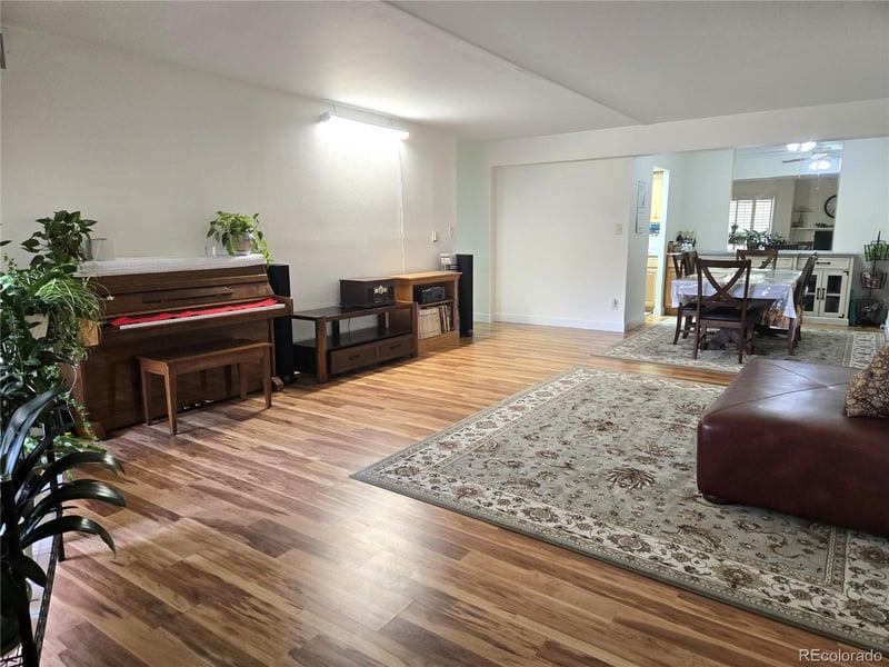 7255 Quincy Ave #105, Denver, CO 80237