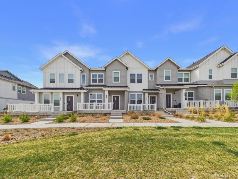 1964 Gold Bug Way, Aurora, CO 80018