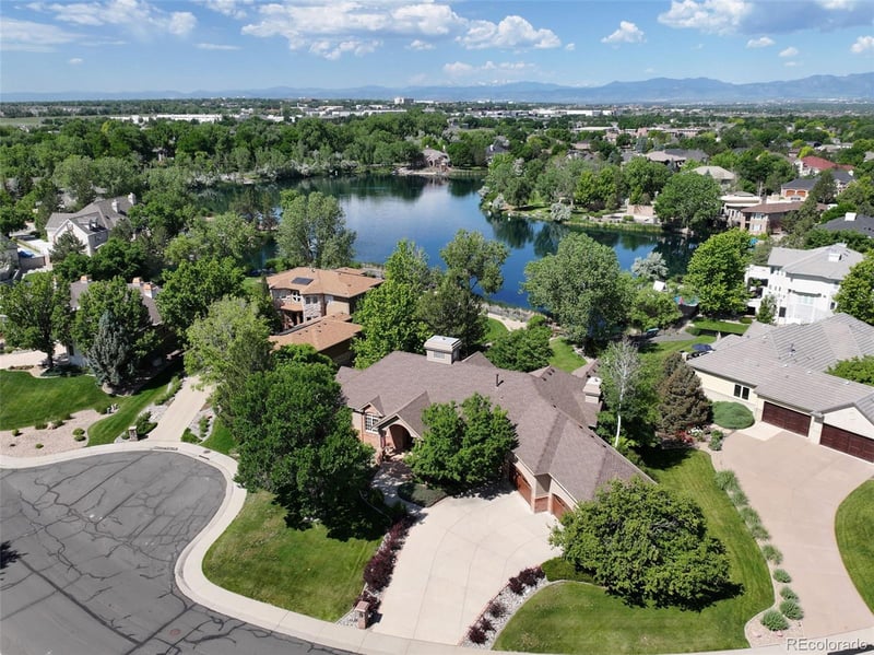 61 Blue Heron Dr, Thornton, CO 80241