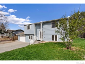 5908 Neptune Dr, Fort Collins, CO 80525