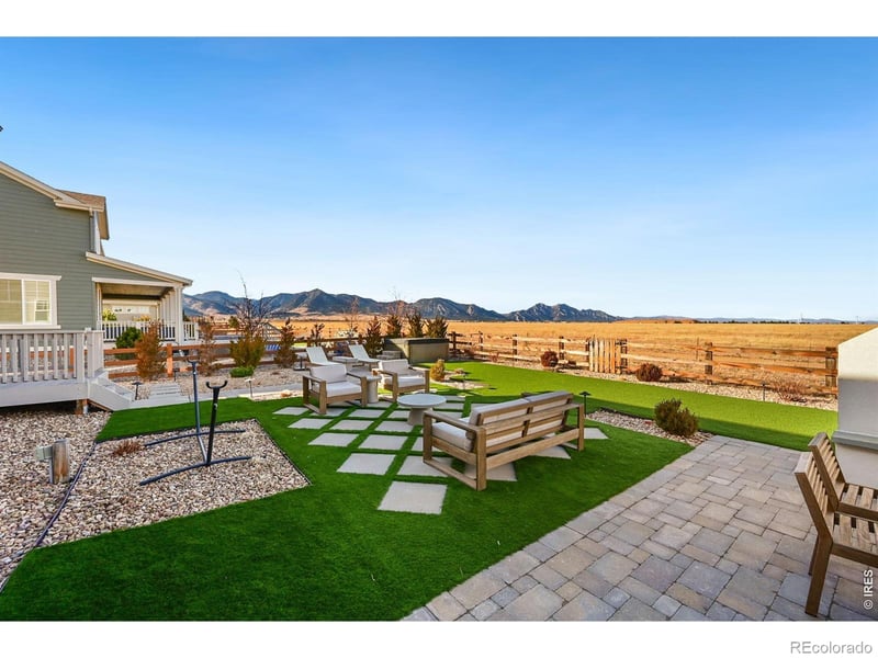 19133 95th Ln, Arvada, CO 80007