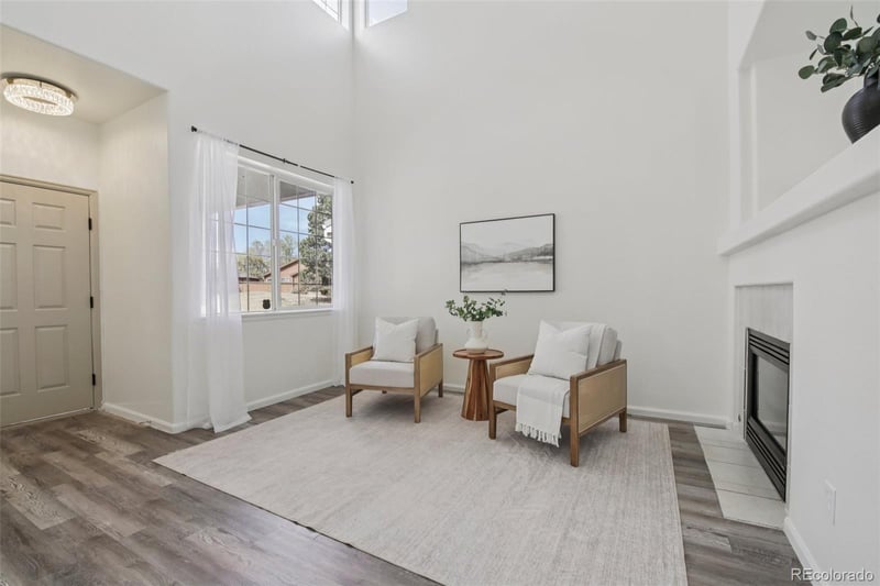 14883 Maple Pl, Aurora, CO 80012