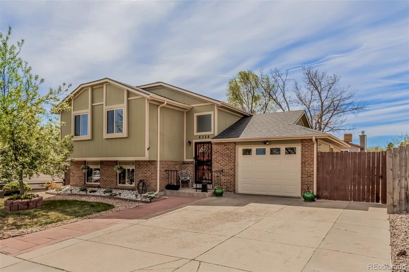 6328 69th Ave, Arvada, CO 80003