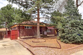 10953 Larson Dr, Northglenn, CO 80233