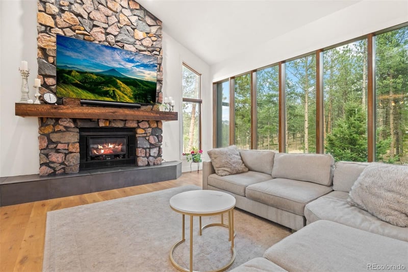 571 Sundown Ln, Evergreen, CO 80439