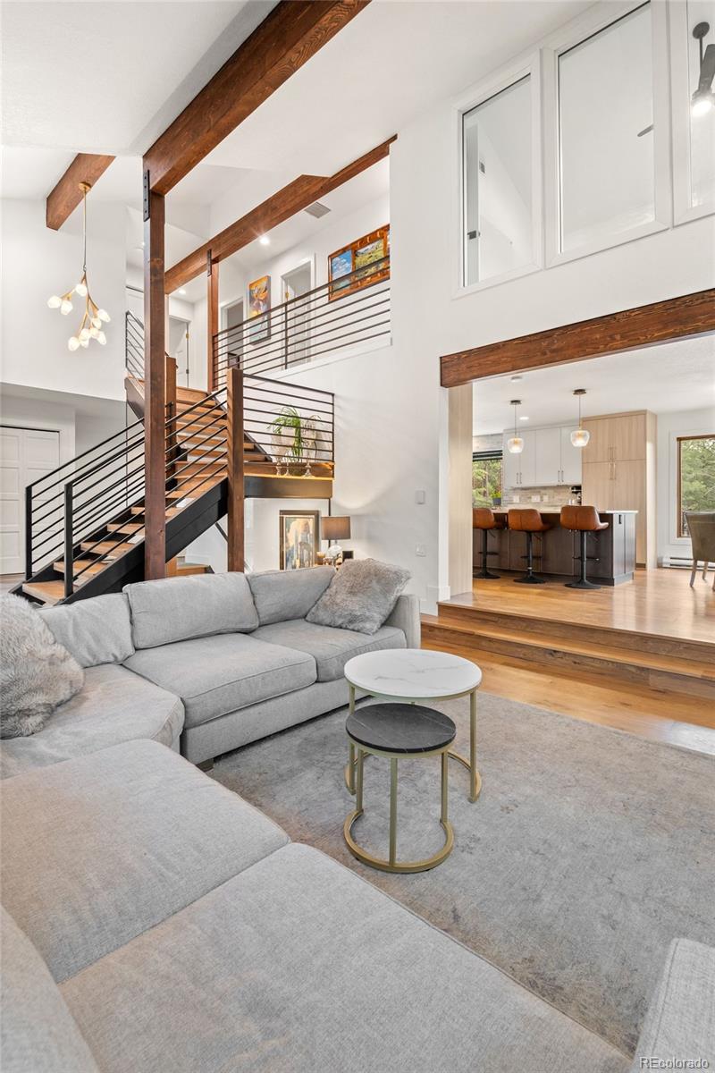 571 Sundown Ln, Evergreen, CO 80439